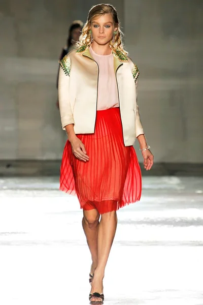 Look 31